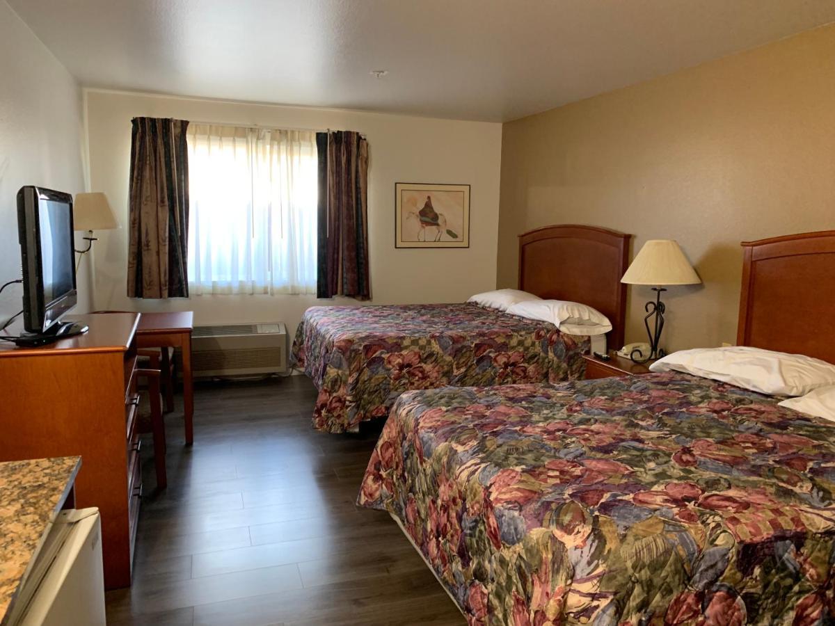Econo Lodge Toppenish Exteriér fotografie