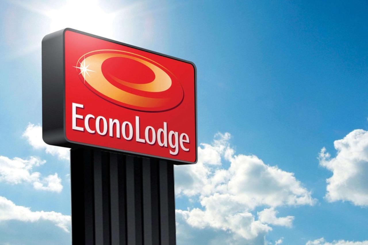 Econo Lodge Toppenish Exteriér fotografie